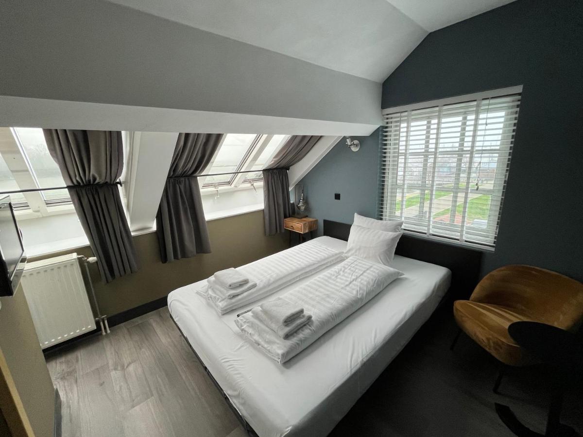 Hotel Oostereiland Hoorn  Bagian luar foto